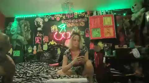 Snapshot of splashh_queen420 chatting on June 30, 2026, 3:29 am Daddy His Splash Queen online show from June 30, 2026, 3:29 am