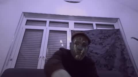 Snapshot of spliffray chatting on April 28, 2026, 1:26 am spliffray online show from April 28, 2026, 1:26 am