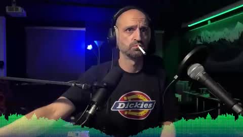 Snapshot of splivke chatting on October 9, 2025, 3:26 am Splivke online show from October 9, 2025, 3:26 am