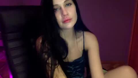 spoil9evangeline online show from September 17, 2025, 7:48 pm
