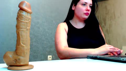 Lilith online show from February 9, 2025, 5:43 pm