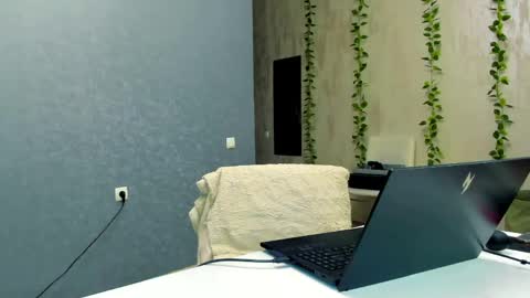 Snapshot of spoiled_lilit chatting on April 30, 2026, 8:57 pm Lilith online show from April 30, 2026, 8:57 pm
