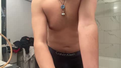 Snapshot of spookyfoxmulder chatting on February 19, 2025, 6:11 am ALEX online show from February 19, 2025, 6:11 am