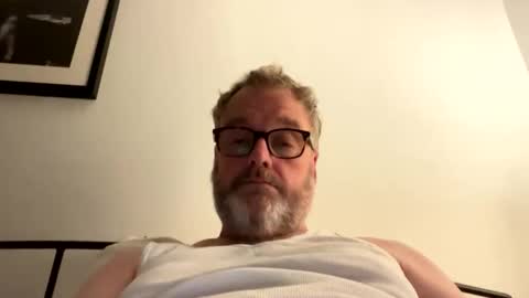 Snapshot of spotty5 chatting on November 18, 2025, 12:49 am spotty5 online show from November 18, 2025, 12:49 am