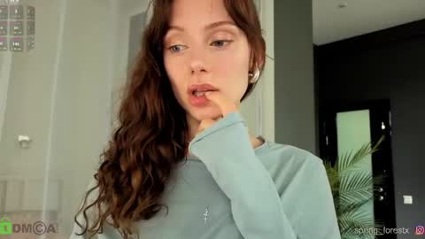 Snapshot of spring_forestxx chatting on June 13, 2026, 10:46 am Lily my new acc3 online show from June 13, 2026, 10:46 am