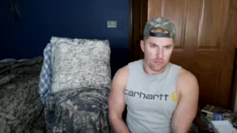 Snapshot of spun_redneck chatting on February 2, 2026, 11:47 pm Spun Redneck online show from February 2, 2026, 11:47 pm