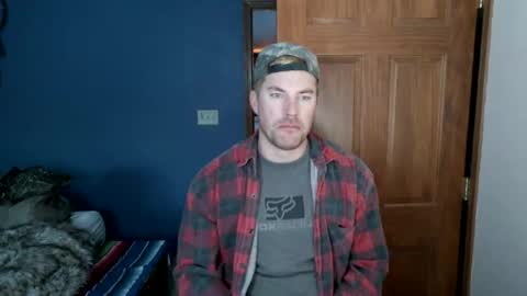 Snapshot of spun_redneck chatting on February 7, 2026, 1:04 pm Spun Redneck online show from February 7, 2026, 1:04 pm
