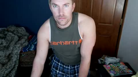 Snapshot of spun_redneck chatting on February 14, 2026, 12:02 pm Spun Redneck online show from February 14, 2026, 12:02 pm