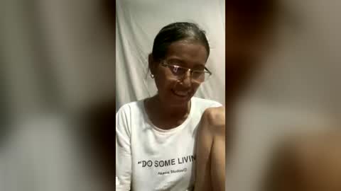 Snapshot of squirt0120 chatting on June 23, 2026, 4:32 am squirt0120 online show from June 23, 2026, 4:32 am