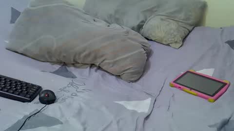 squirt_babe8 online show from February 24, 2026, 3:43 pm