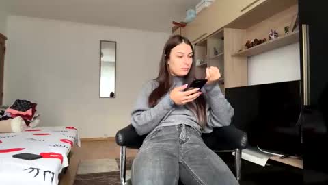 My name is Maya Lush is activeThere are legends that in this room all your wishes can come true  Private is Open online show from January 9, 2026, 1:47 pm