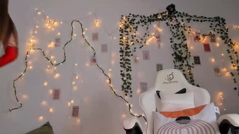 Vanessa online show from September 30, 2025, 5:18 pm