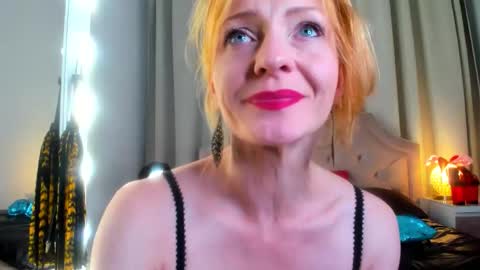 Alisa online show from October 8, 2025, 7:17 am