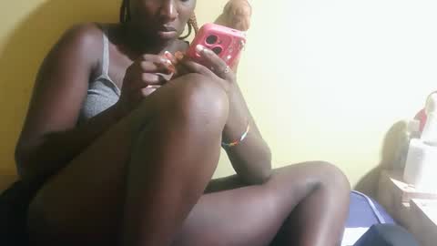 Snapshot of squirtypussie chatting on May 31, 2026, 6:09 pm squirtypussie online show from May 31, 2026, 6:09 pm