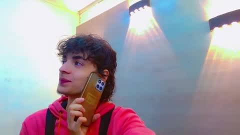 ethan online show from January 7, 2026, 1:24 pm