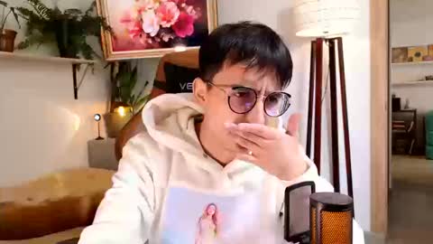 sr_evann online show from March 19, 2026, 4:44 pm