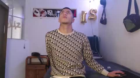 sr_porn01 online show from December 21, 2024, 7:06 pm