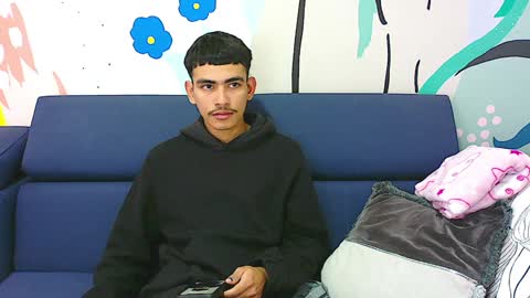 sorry mom online show from December 31, 2024, 4:04 pm