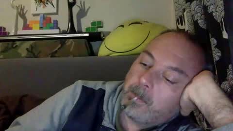 srekos38 online show from December 8, 2024, 6:17 pm