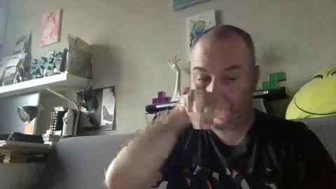 srekos38 online show from December 23, 2024, 9:49 am