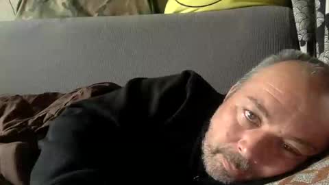 srekos38 online show from February 25, 2025, 12:55 pm