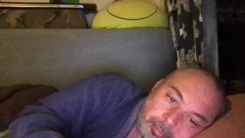 Snapshot of srekos38 chatting on February 21, 2026, 10:33 pm srekos38 online show from February 21, 2026, 10:33 pm