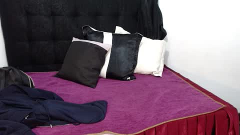 Snapshot of srta_luciana chatting on February 3, 2026, 11:59 am . . online show from February 3, 2026, 11:59 am