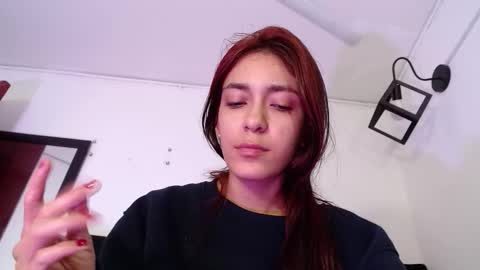 Snapshot of srta_luciana chatting on March 6, 2026, 12:01 pm . . online show from March 6, 2026, 12:01 pm