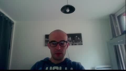 ssenzo online show from February 13, 2025, 7:45 am