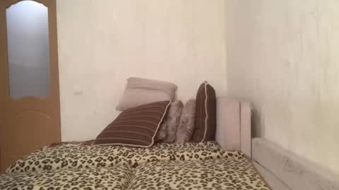 Emily online show from October 9, 2025, 7:28 am