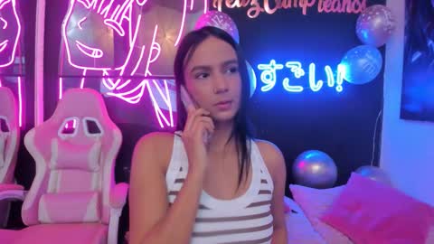 staarlightt online show from February 24, 2026, 10:41 pm