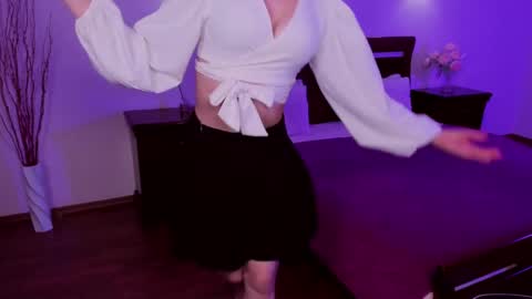 StaceyCutie online show from May 8, 2026, 5:40 pm