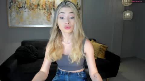 Stacy Woods online show from April 24, 2026, 11:01 am