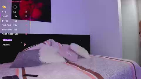 TWstacymalibu110 online show from September 13, 2025, 11:26 pm