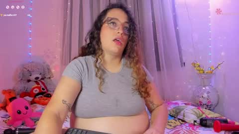 Snapshot of stacy_millerr chatting on May 15, 2026, 11:45 pm Stacy Boobs online show from May 15, 2026, 11:45 pm