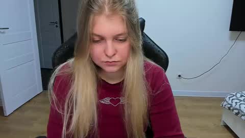 Stacy  online show from March 6, 2025, 3:13 pm