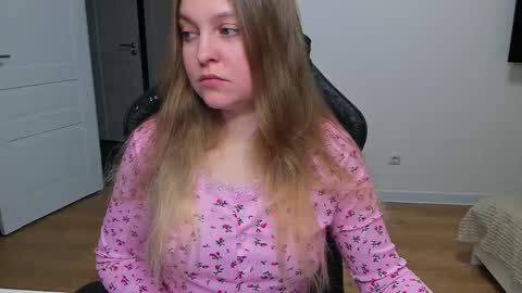 Stacy  online show from March 28, 2026, 7:13 pm