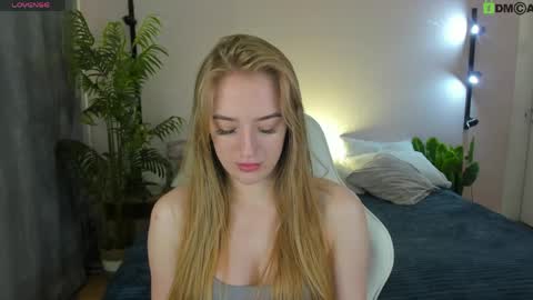 Snapshot of stacy_riiver chatting on May 23, 2026, 9:24 am Stacy Mon Tue Wed Thu Fri Sun GMT GMT 3 1000am - 0400pm online show from May 23, 2026, 9:24 am