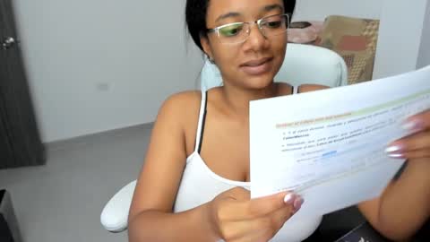 Zulma Yisset online show from February 20, 2025, 1:46 am