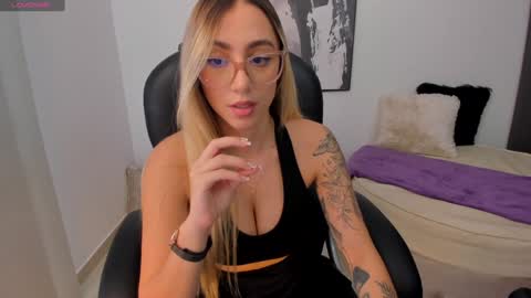 Stacy Conner online show from January 2, 2025, 8:24 pm