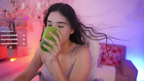 stacycooper_ online show from May 9, 2026, 7:08 pm