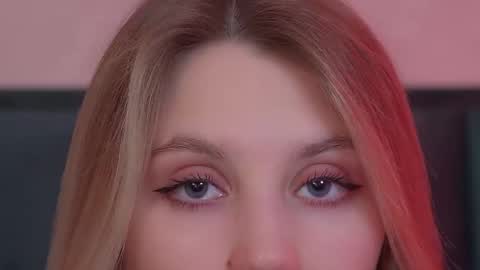 StacyEvances online show from March 21, 2026, 6:33 pm