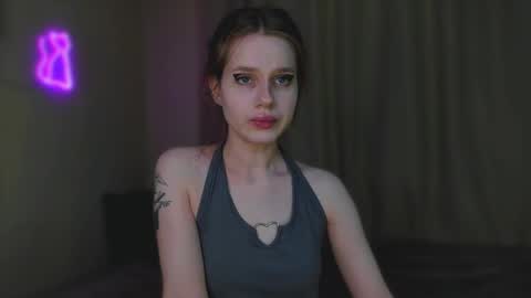 stacyloveforu online show from February 17, 2025, 7:31 pm