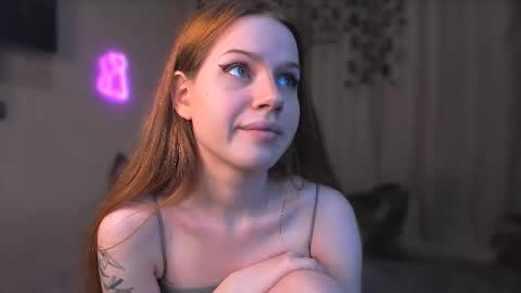 stacyloveforu online show from September 20, 2025, 10:44 pm