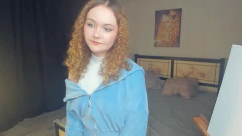 Snapshot of stacyroller chatting on February 11, 2026, 8:25 pm Violet online show from February 11, 2026, 8:25 pm