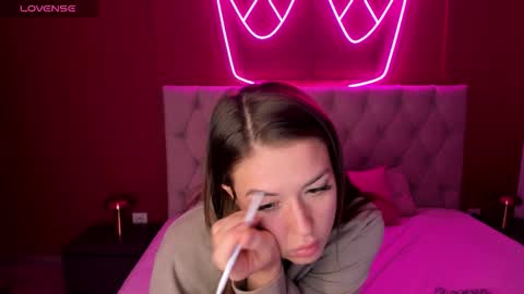 Stacy online show from October 14, 2025, 2:01 am