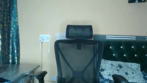 Snapshot of staminalord chatting on May 23, 2026, 4:18 am calvin online show from May 23, 2026, 4:18 am
