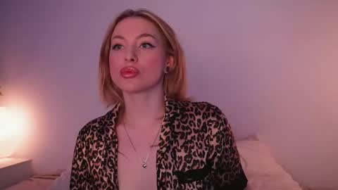 Kristina online show from February 21, 2026, 1:01 pm
