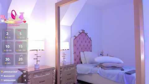 Star Doll online show from October 10, 2025, 8:13 am