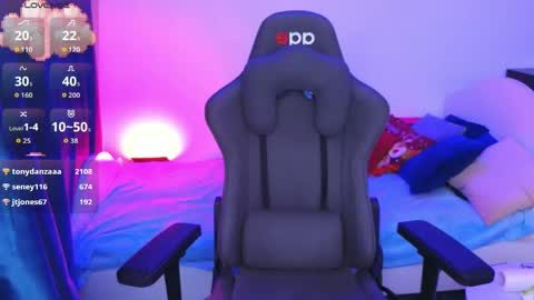 Madison online show from April 16, 2026, 9:39 pm